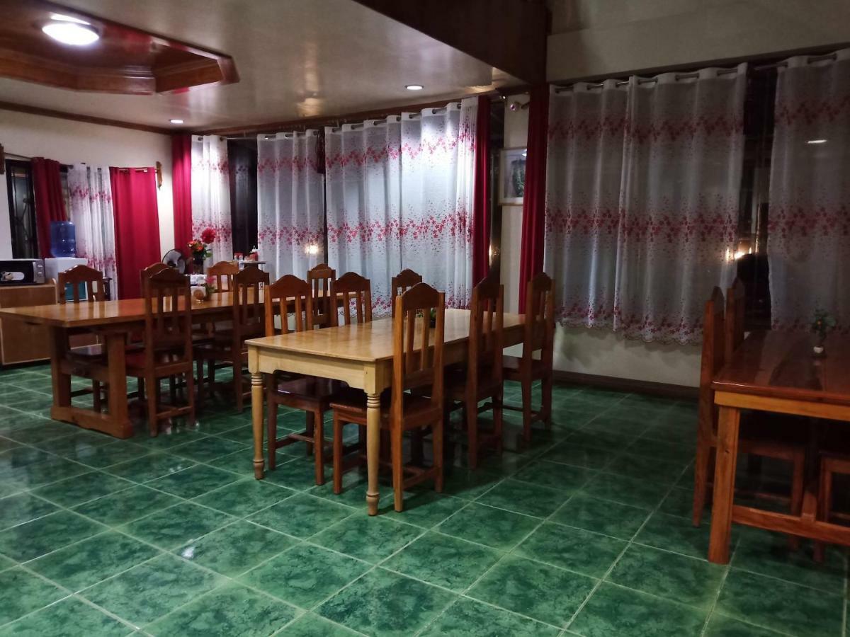 Trekkers Lodge And Cafe Банауе Екстер'єр фото
